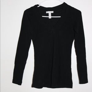 Black V-neck Long sleeve